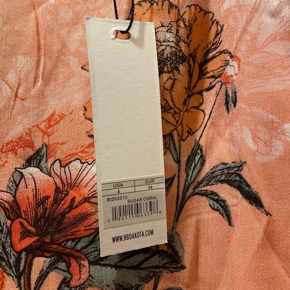 BB Dakota Isabelle Ruffle Hem Pants- NWT - Picture 7 of 11